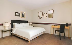 Le Frochot Hotel Pigalle, Sonder By Marriott Bonvoy