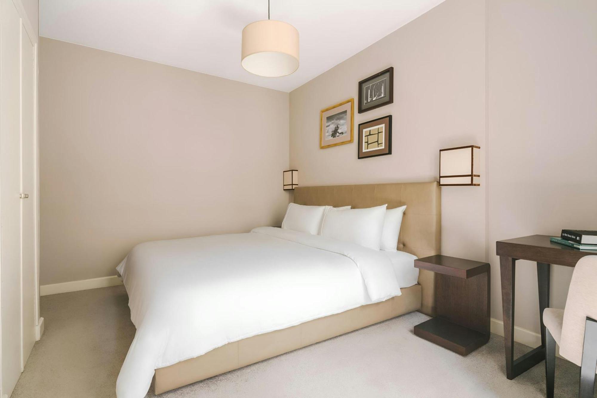 Le Frochot Hotel Pigalle, Sonder By Marriott Bonvoy Paris Exterior foto
